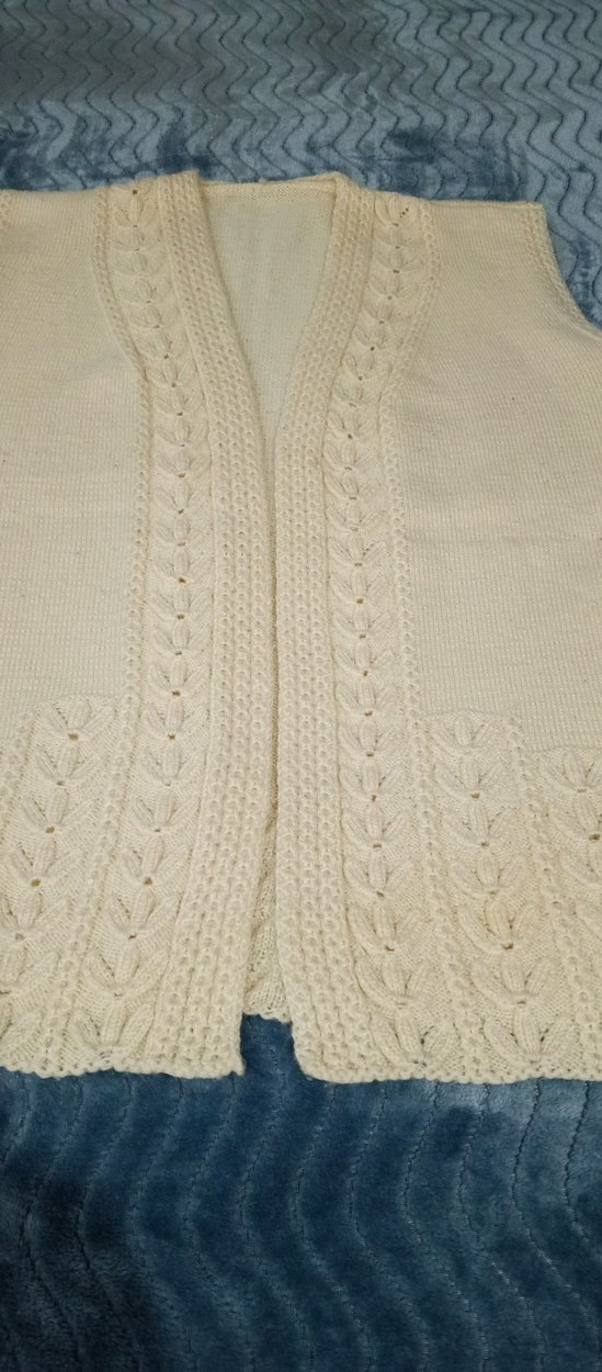 V Yaka Örgü Kadın Yelek - Görsel 2