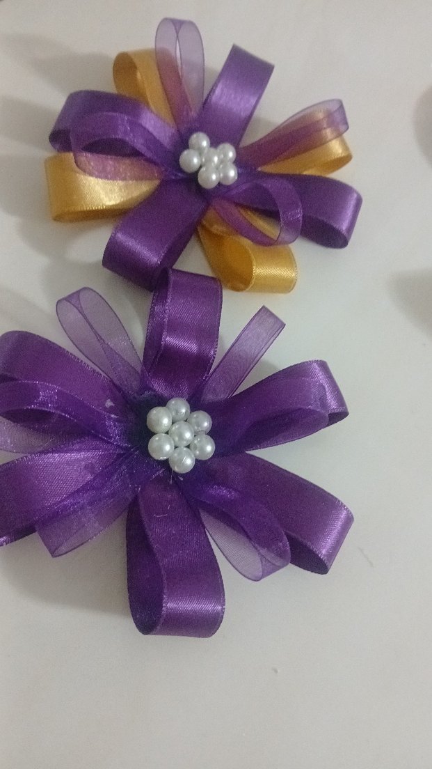 Renkli Kurdeleli Çiçek Desenli incili Bohça Süsü - Görsel 2