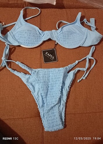 Kadın mavi bikini  - Görsel 5