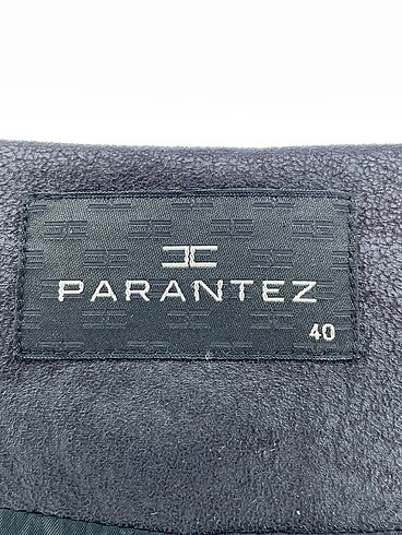 40 Beden siyah Renk Parantez Blazer %70 İndirimli.