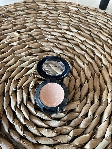 MAC MAC STUDIO FINISH CONCEALER NW20