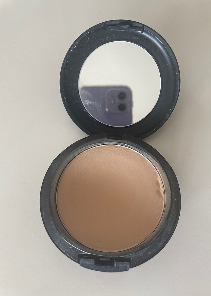 MAC STUDIO FIX POWDER FOUNDATİON NC20 - Görsel 2