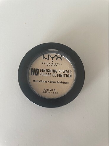 NYX BANANA POWDER MİNİ