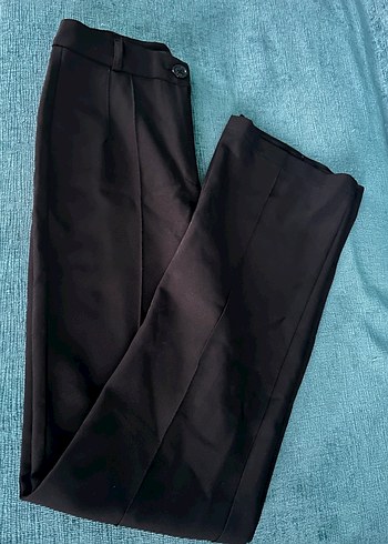 Trendyol & Milla Kadın Siyah Regular Fit Kumaş Pantolon