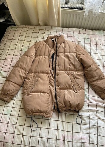 H&M Mont
