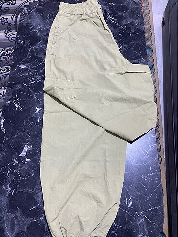 xl Beden Haki renkte paraşüt pantolon