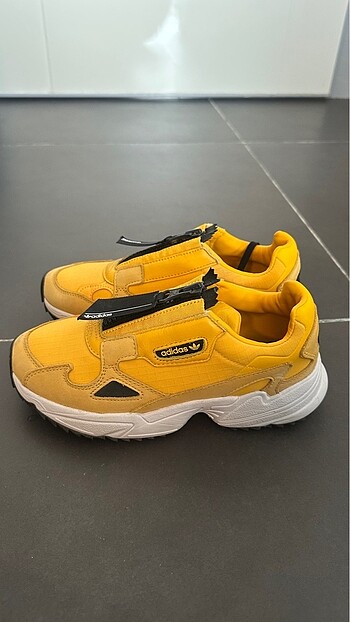 adidas spor ayakkabı