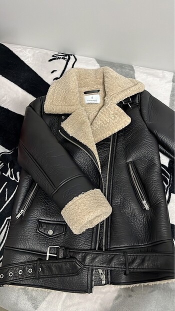 Stradivarius suni kürklü biker mont