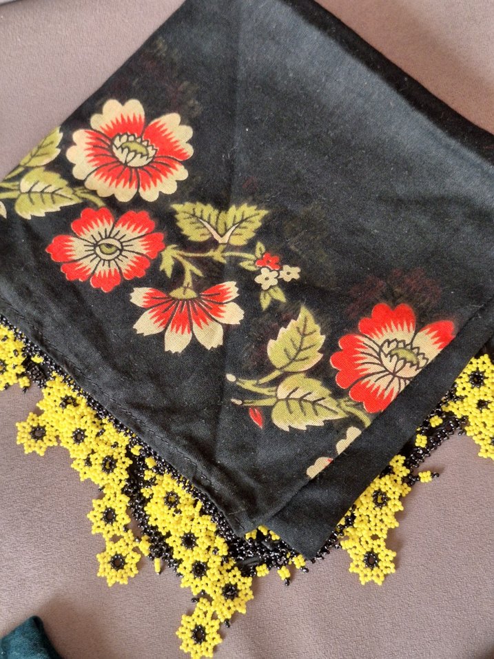 Boncuk İşlemeli Bohem Kadın Yazmaları - Görsel 2