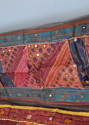 Vintega Ayna parçacıklı İşlemeli Çok Renkli Bohem Runner - Görsel 2