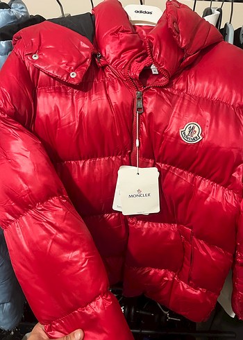 Moncler Kırmızı mont