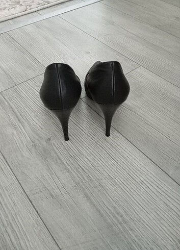 Diğer Siyah stiletto