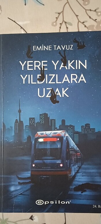 Emine Tavuz-Yere Yakın Yıldızlara Uzak