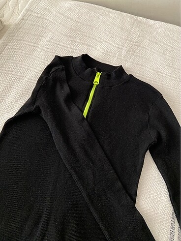 Trendyol & Milla Siyah Crop