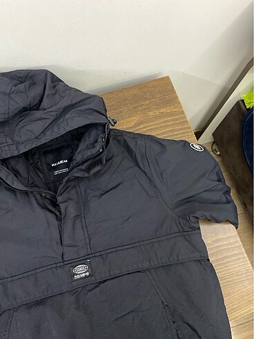 Pull and Bear pull bear kanguru mont