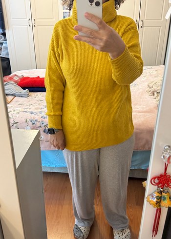 Sarı Boğazlı Triko Kadın Kazak - Görsel 3