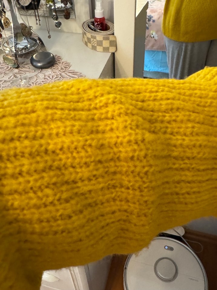 Sarı Boğazlı Triko Kadın Kazak - Görsel 2