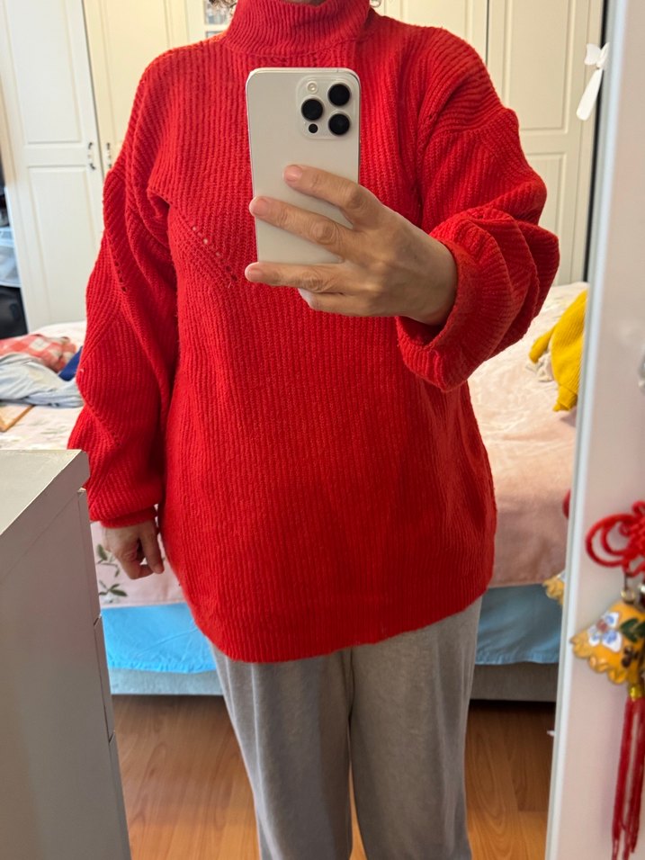 Kadın Kırmızı Yüksek Yakalı Triko Kazak - Görsel 3