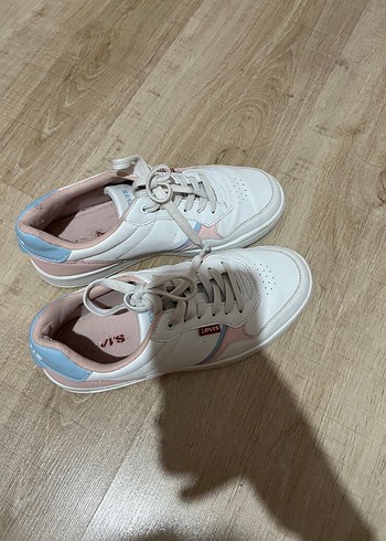 Levis Beyaz Pastel Detayli Sneaker