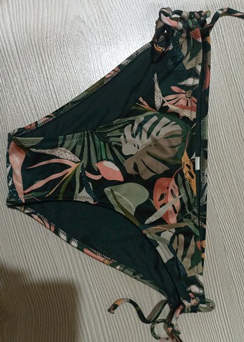 Penti penti push up bikini takimi