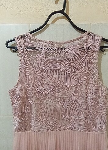 Açık Pembe Elbise