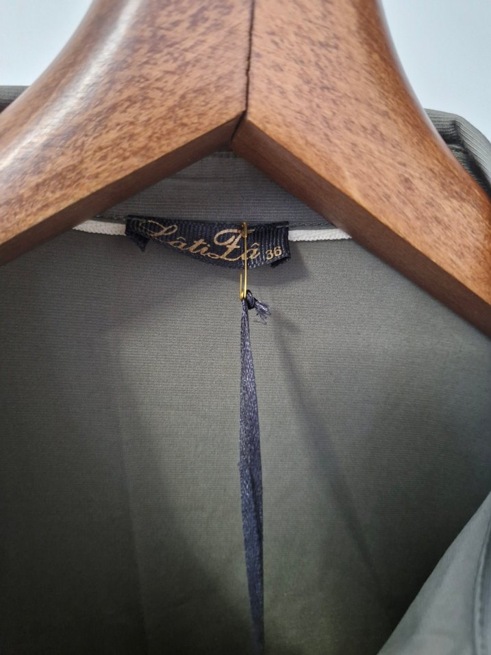 Latifa Marka Düğmeli Uzun Likralı Yeşil Elbise - Görsel 4