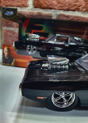 jada dodge charger 1/24