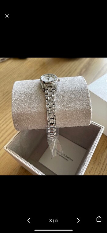 Michael Kors MK saat