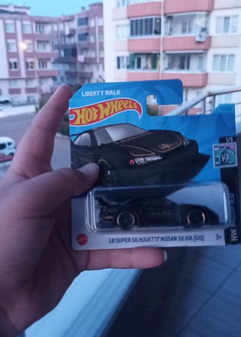 Hot Wheels Siyah Oyuncak Araba - Nissan Silvia