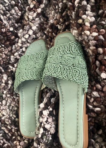 Yeşil Dantel Detaylı Örgü Kadın Terlik - Görsel 2