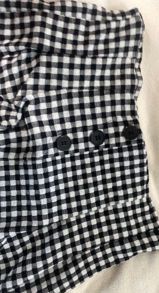 Düğmeli Kareli Şort - Görsel 3