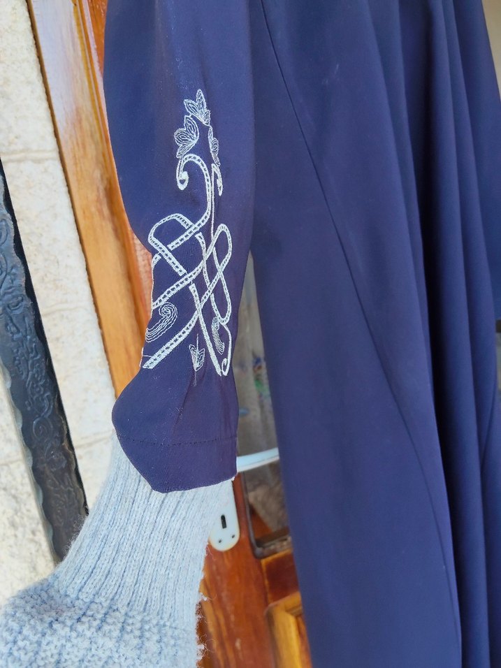 Nakışlı Lacivert Uzun Kadın ferace - Görsel 5