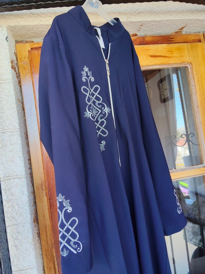 Nakışlı Lacivert Uzun Kadın ferace - Görsel 4