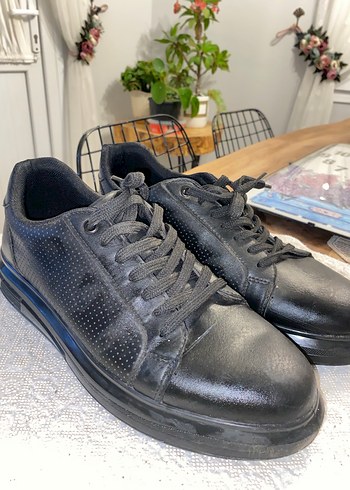 Siyah Bağcıklı Erkek Spor Ayakkabı - Görsel 3