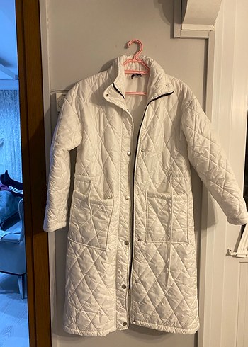 Düğmeli Beyaz Midi Kadın Ceket - Görsel 4