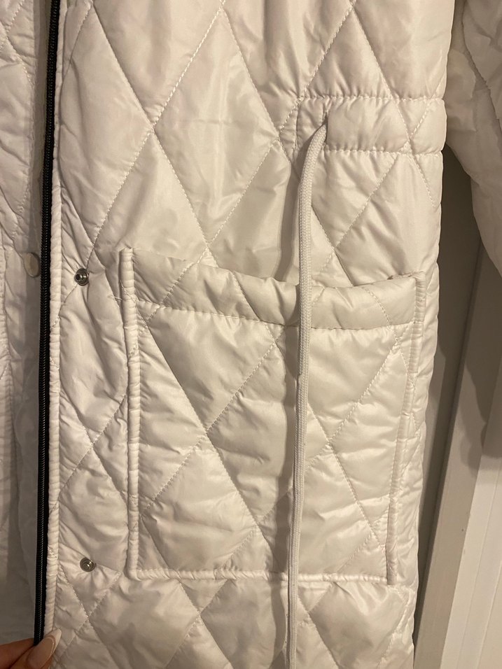 Düğmeli Beyaz Midi Kadın Ceket - Görsel 3