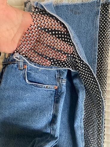 Diğer Kot jean taşlı yırtmaçlı