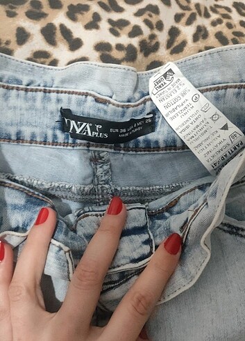 Yırtık pantolon  - Görsel 3
