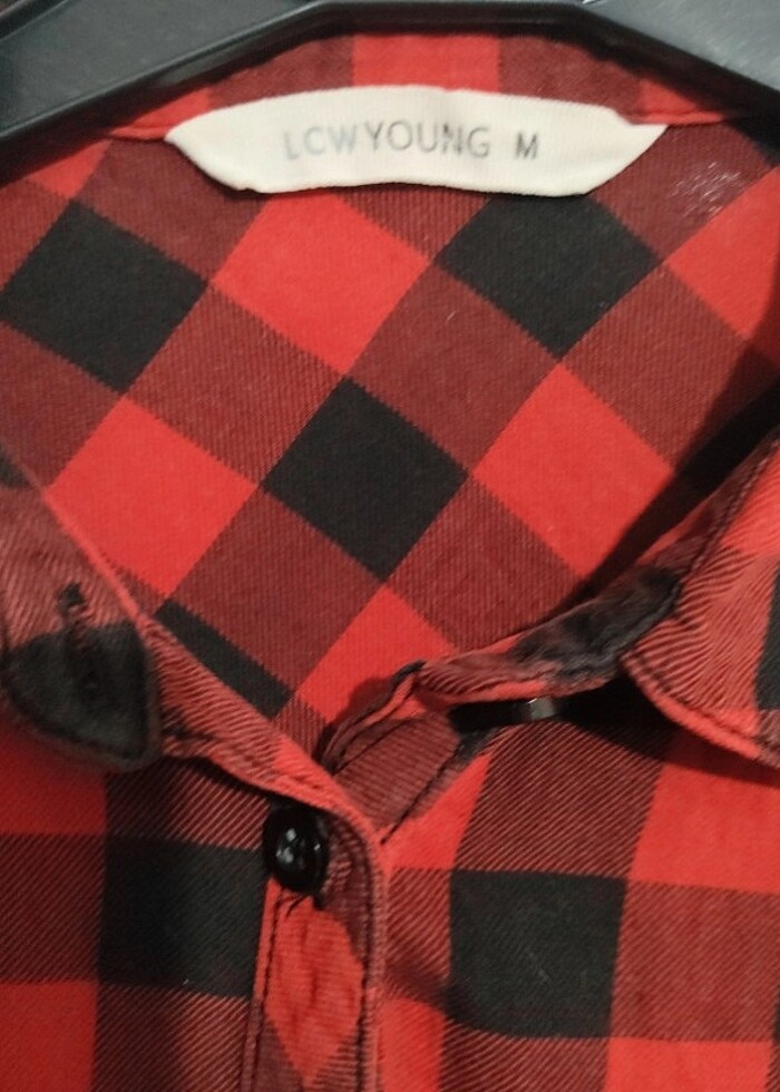 Kırmız kareli gömlek  - Görsel 2