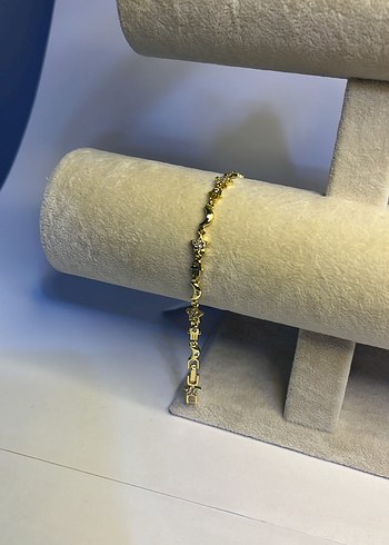 Zincir Detaylı Altın Renkli Yılan Desenli Bileklik - Görsel 3