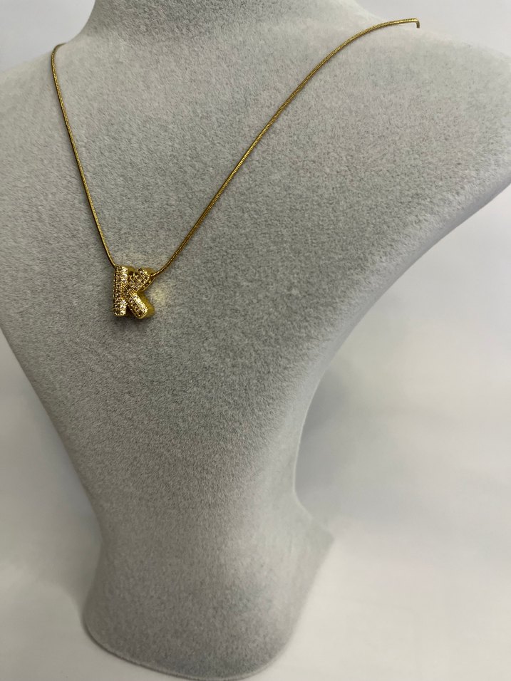 Altın Renk Mini Boncuklu K Harfi Kolye - Görsel 2