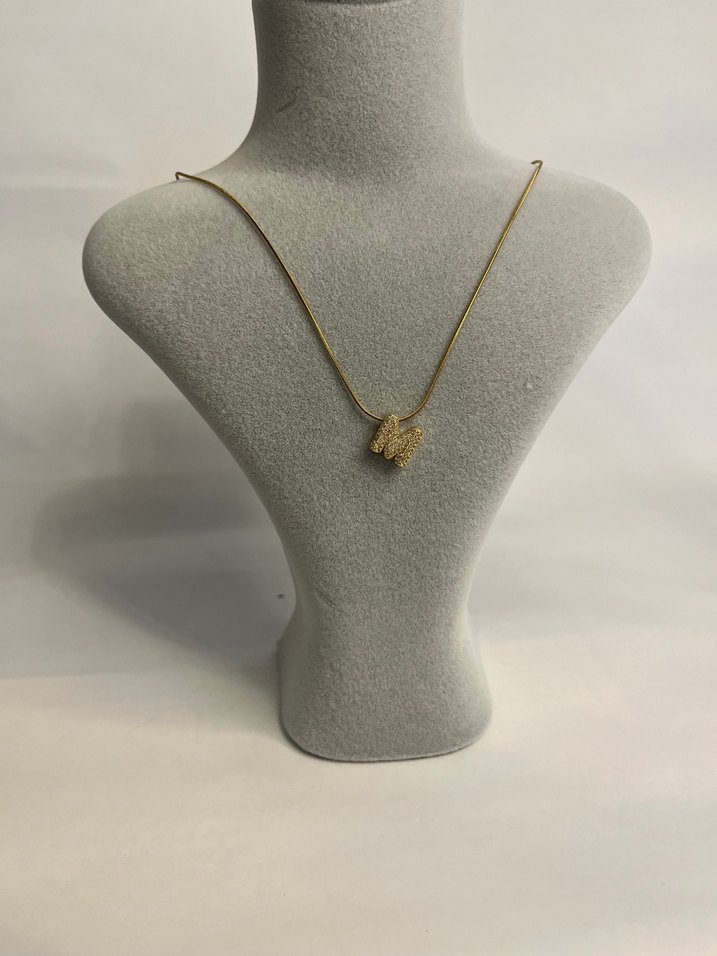 Altın Renk Mini Boncuklu M Harfi Kolye - Görsel 2