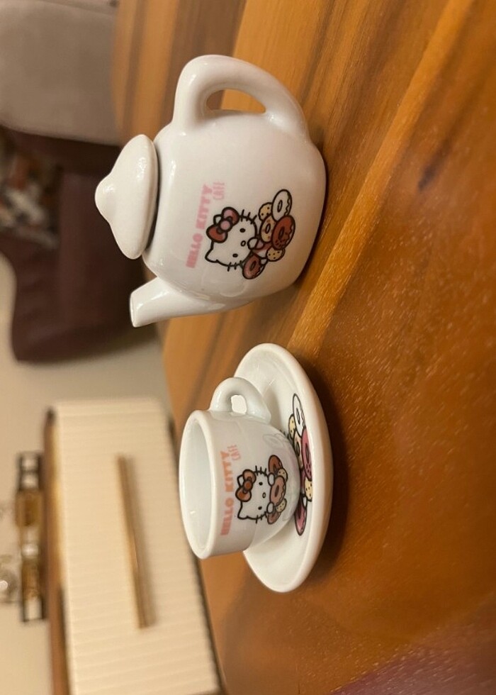 Hello Kitty porselen çay seti oyuncak/süs - Görsel 3