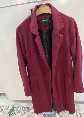 Bordo Uzun Kadın Kaban astarlıdır S mol beden M Ve L bedenede ol - Görsel 2