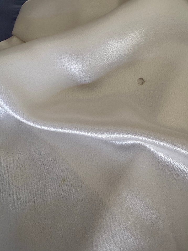 Beyaz şal yaka saten crop Bluz - Görsel 4