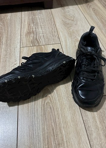 Siyah Bağcıklı Kadın Spor Ayakkabı - Görsel 3