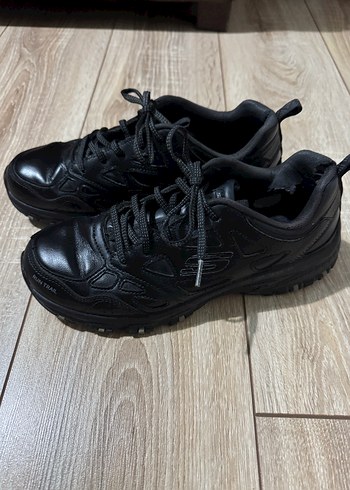 Skechers 39