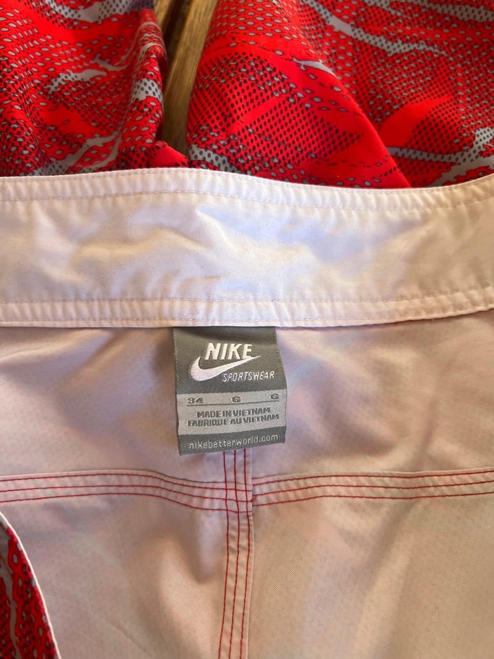 Nike Kırmızı Bağcıklı Erkek Şort - Görsel 3