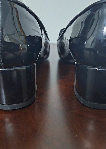 37 Beden Siyah Püsküllü Klasik Kadın Ayakkabı