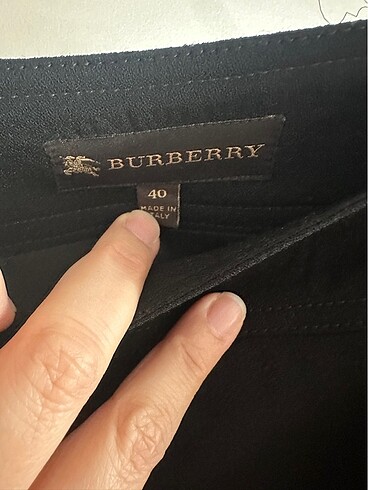40 Beden siyah Renk Burberry etek